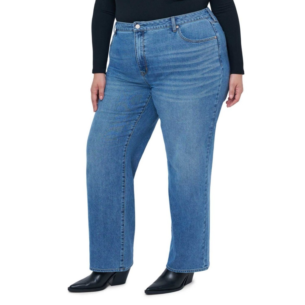 Plus Size Loose Straight Leg Mom Jean